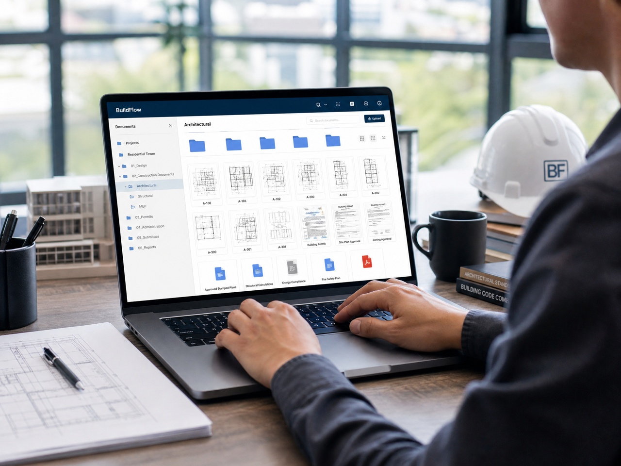 Software de gestión documental de construcción de OneMake con planos, contratos y permisos centralizados y versionados